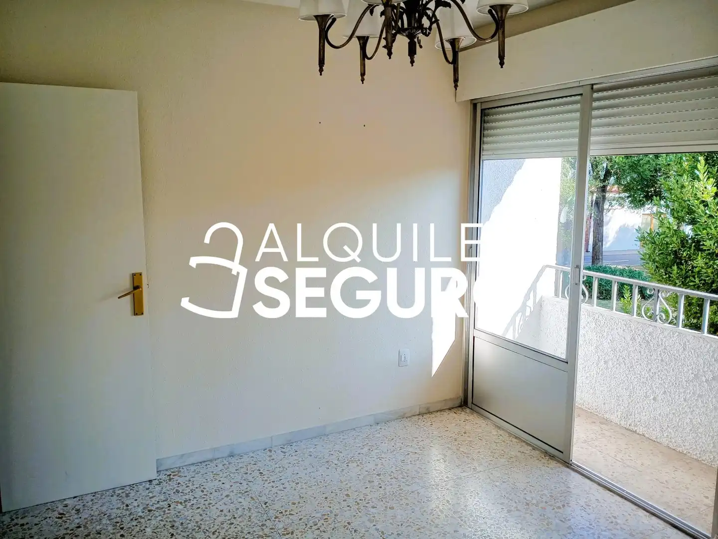 Habitación de Casa o chalet de alquiler en Aldeamayor de San Martín con Aire acondicionado, Calefacción y Terraza
