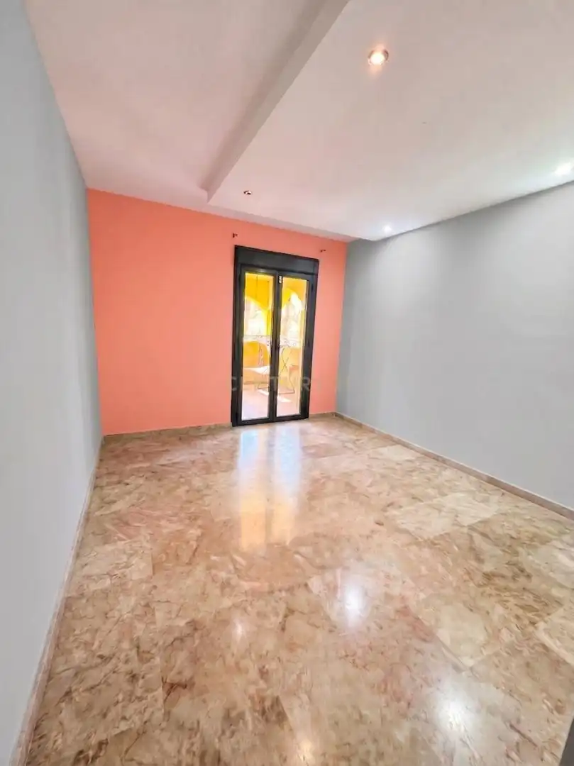 Habitación de Apartamento en venta en Marbella con Aire acondicionado, Jardín privado y Horno