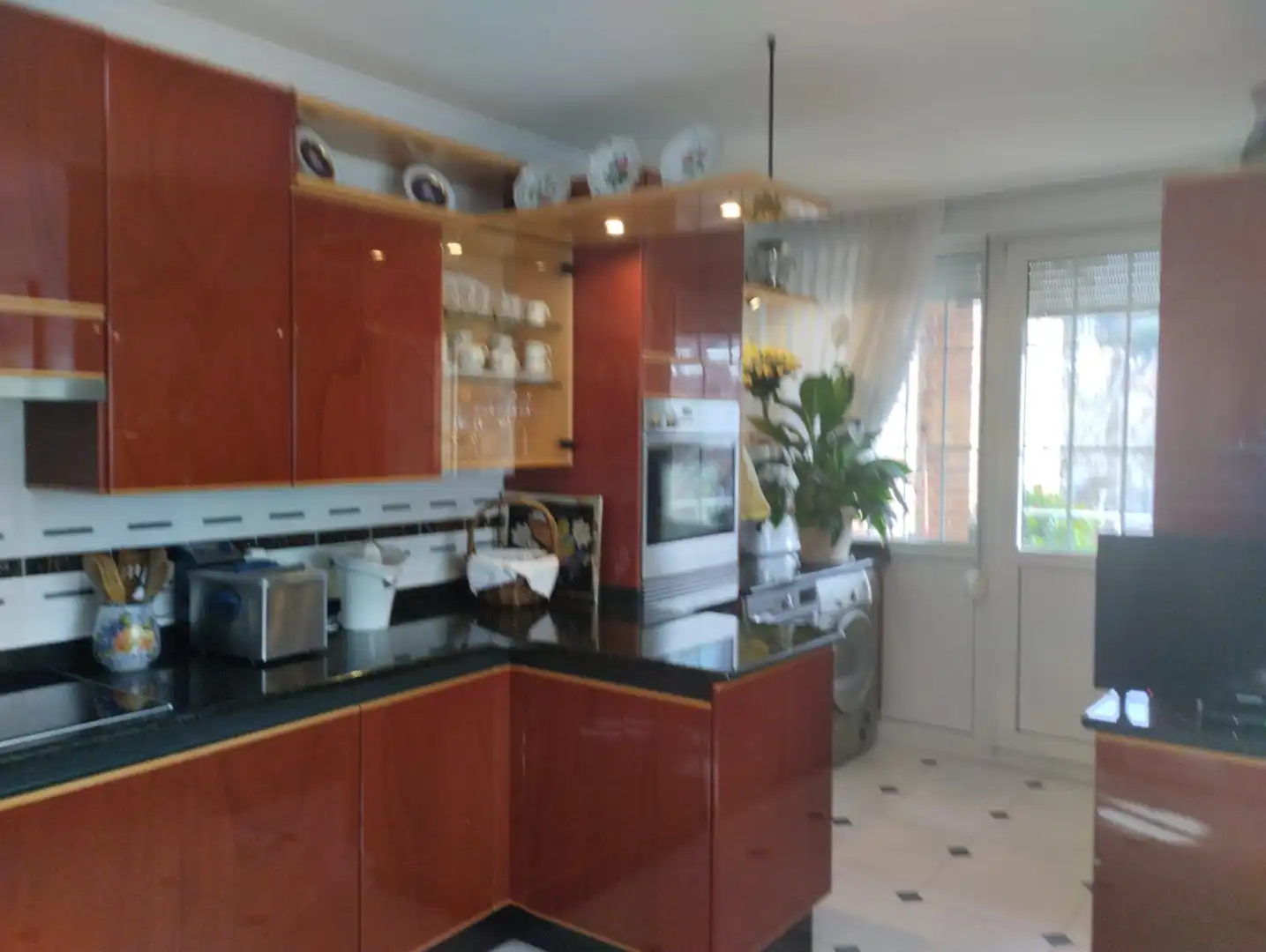 Cocina de Casa adosada en venta en Laredo con Calefacción, Jardín privado y Terraza