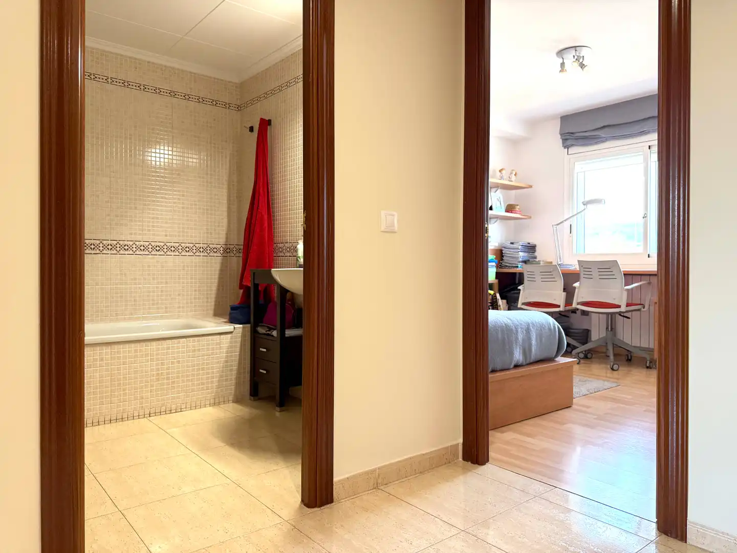 Casa a schiera con terrazza in vendita a Carrer de Vinebre, imagen 48