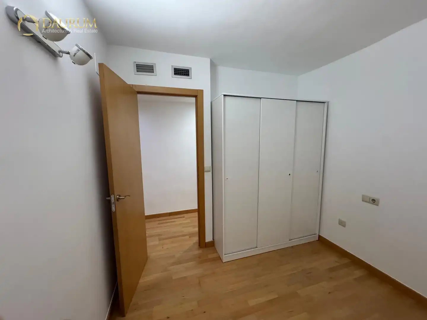Piso en venta en Mislata con Aire acondicionado, Calefacción y Terraza