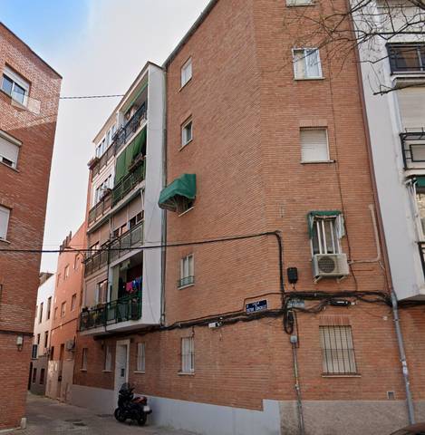 Piso en Venta en Calle Víctor González en Canillejas