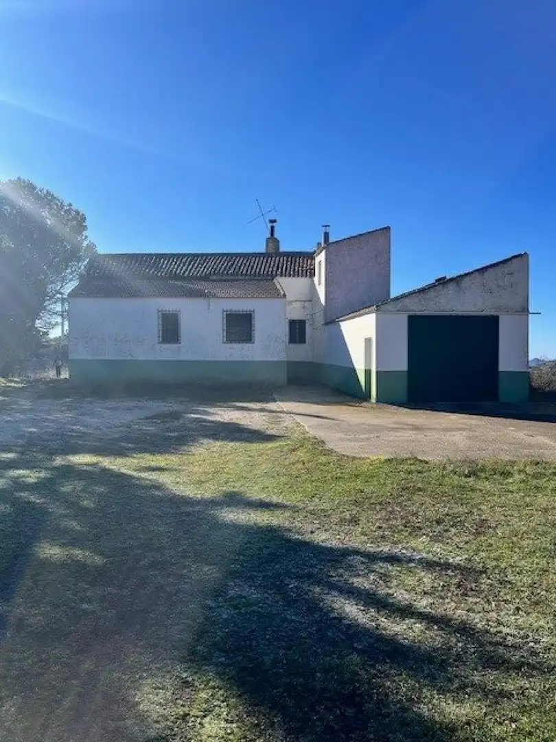 Exterior view of Country homes for sale in Higueruela