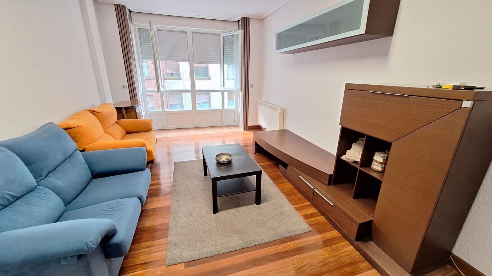 Living room of Flat to rent in Bilbao   with Heating, Furnished and Oven