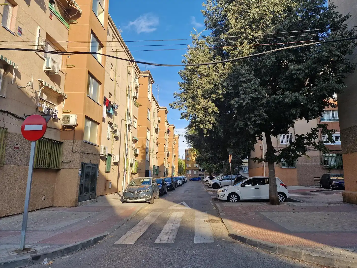 Vista exterior de Piso en venta en San Blas