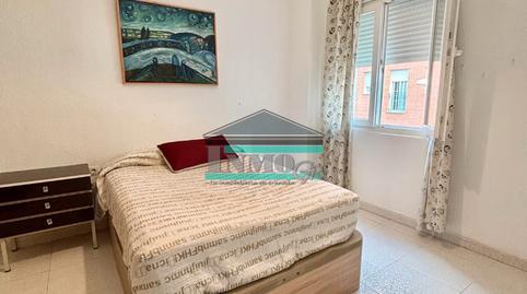 Foto 4 de Pis en venda a Calle Tórtola, 15, Pajaritos,  Granada Capital