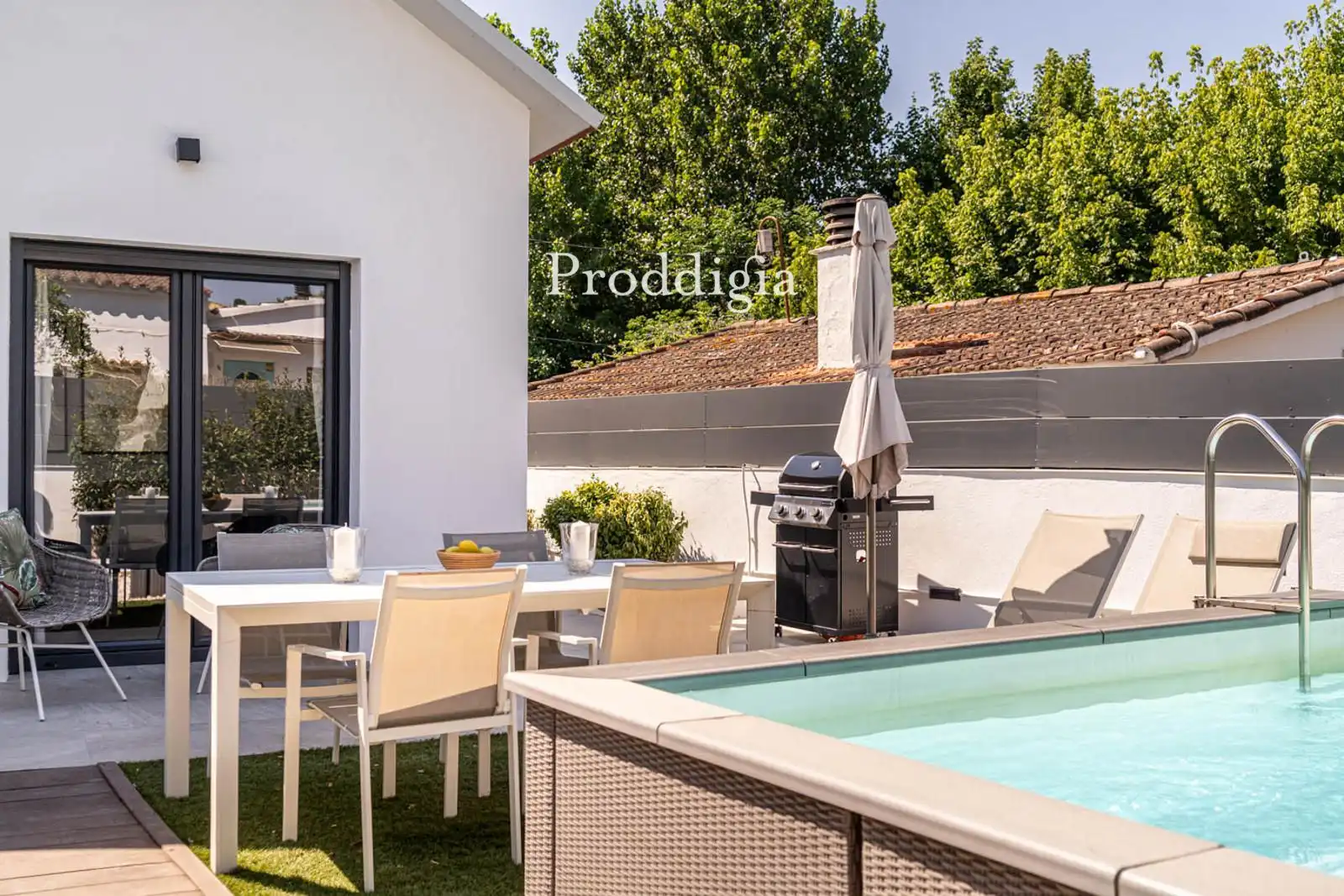 Terrace of Houses for rent in Sant Cugat del Vallès  with Air Conditioner, Storage room and Swimming Pool