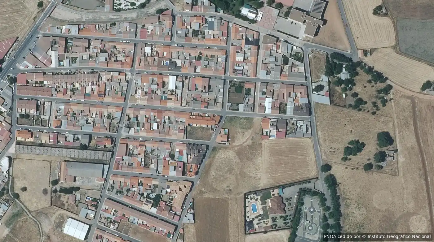 Vista exterior de Piso en venta en Argamasilla de Calatrava, Ciudad Real
