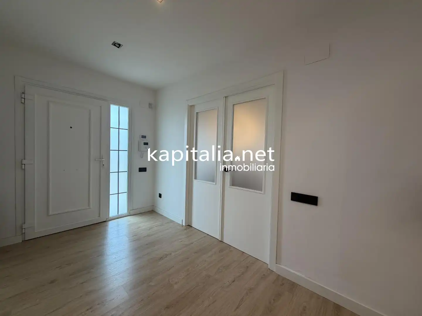 Dormitori de Casa o xalet en venda en Ontinyent amb Aire condicionat, Calefacció i Jardí privat