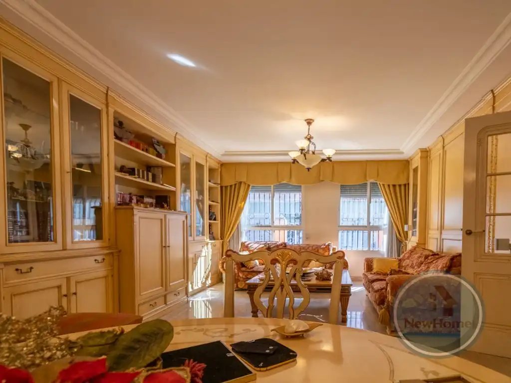Casa adosada en venta en Crevillent