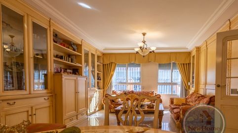 Foto 2 de Casa adosada en venta en Crevillent, Alicante