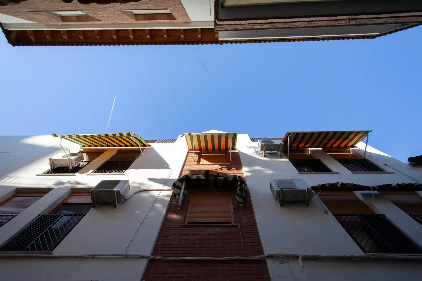 Vista exterior de Pis en venda en Jaén amb Aire condicionat, Calefacció i Traster