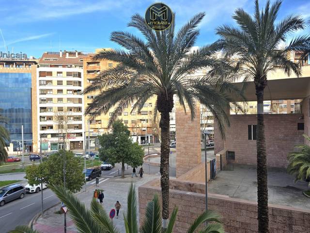 Piso en Venta en Peñamefecit - Avda Barcelona