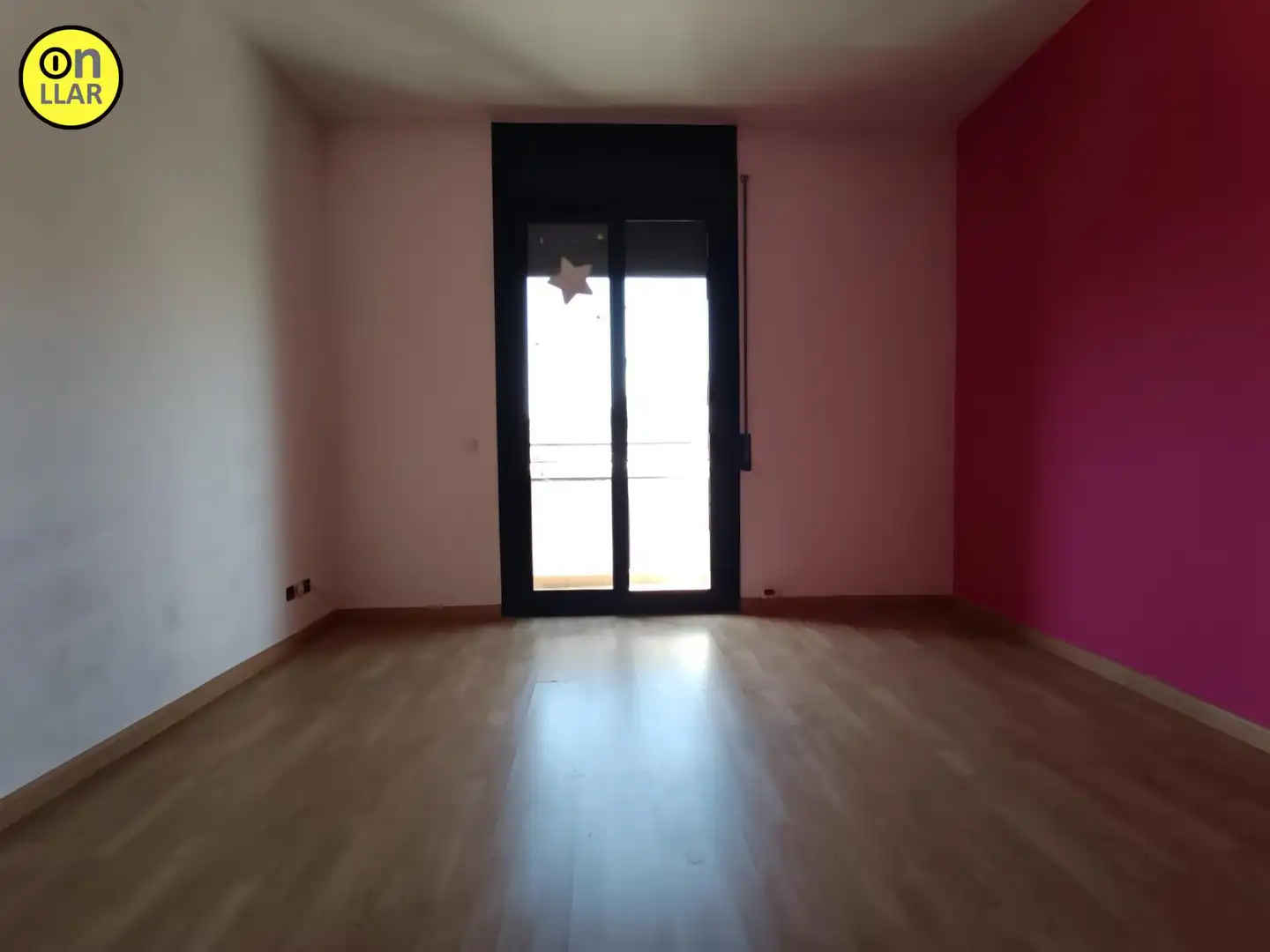 Habitación de Casa o chalet en venta en Montmeló con Calefacción, Jardín privado y Terraza