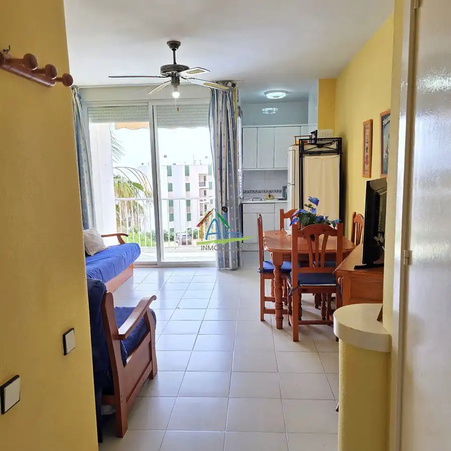 Comedor de Estudio en venta en Almonte con Aire acondicionado, Terraza y Amueblado