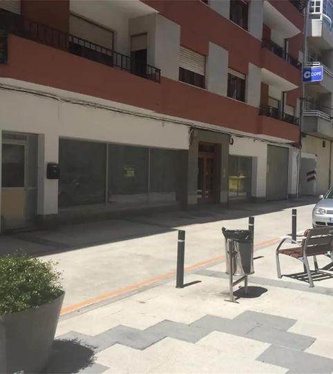 Foto 2 von Fabrikhallen zur Miete in Rúa Ramón González, 28, Ribadeo, Lugo