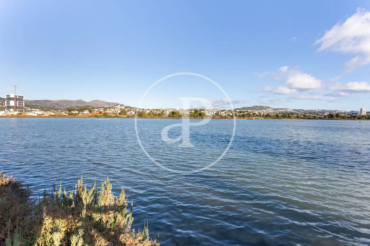 Piso en venta en Av. Rosa de los Vientos, Zona Levante - Playa Fossa