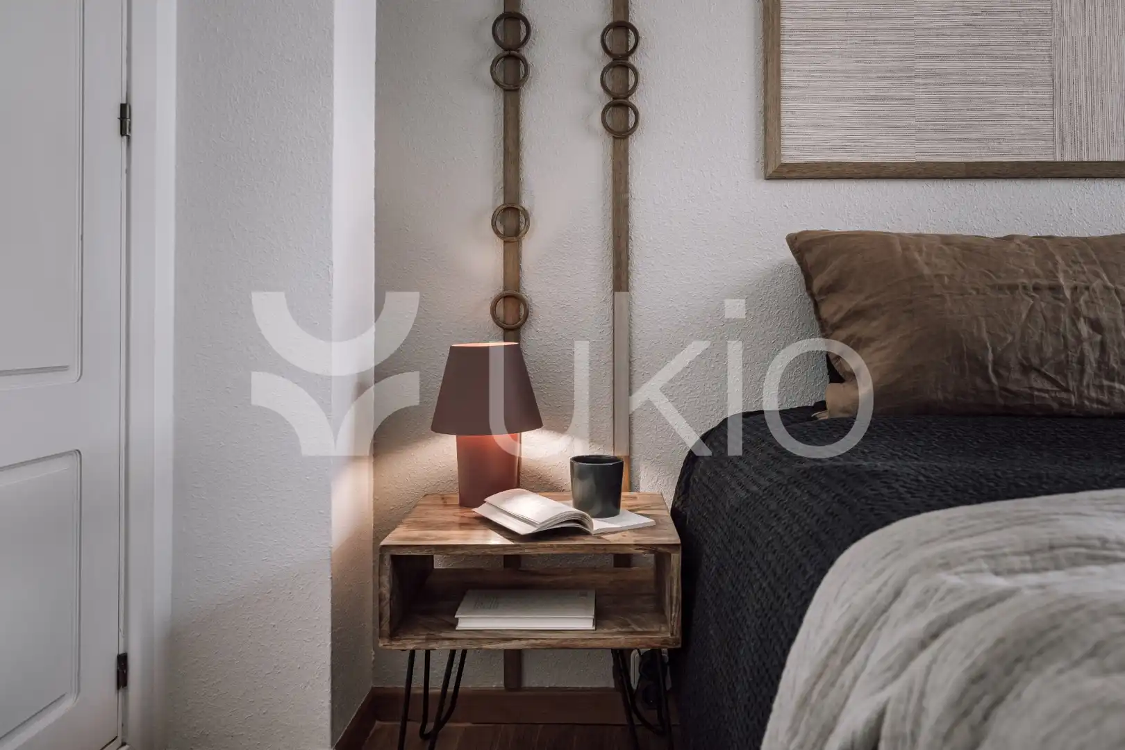 Habitación de Apartamento de alquiler en Madrid con Aire acondicionado, Calefacción y Amueblado