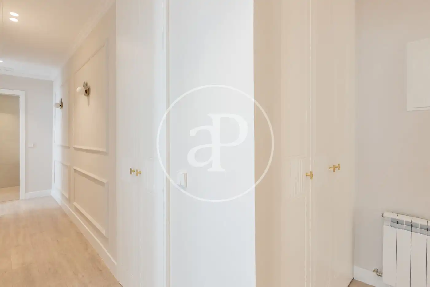 Flat for sale in Calle del Conde de Romanones, Embajadores - Lavapiés