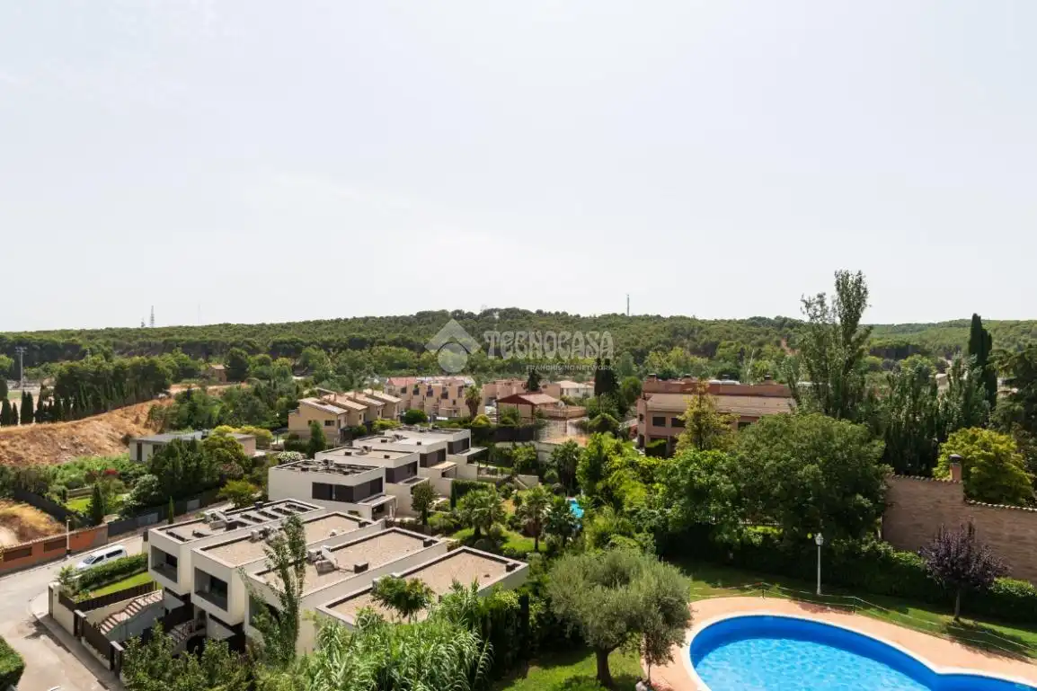 Piso en venta en Zaragoza con Calefacción, Terraza y Balcón