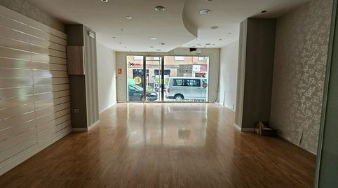Local comercial en pleno Camino de Murcia con Ascensor