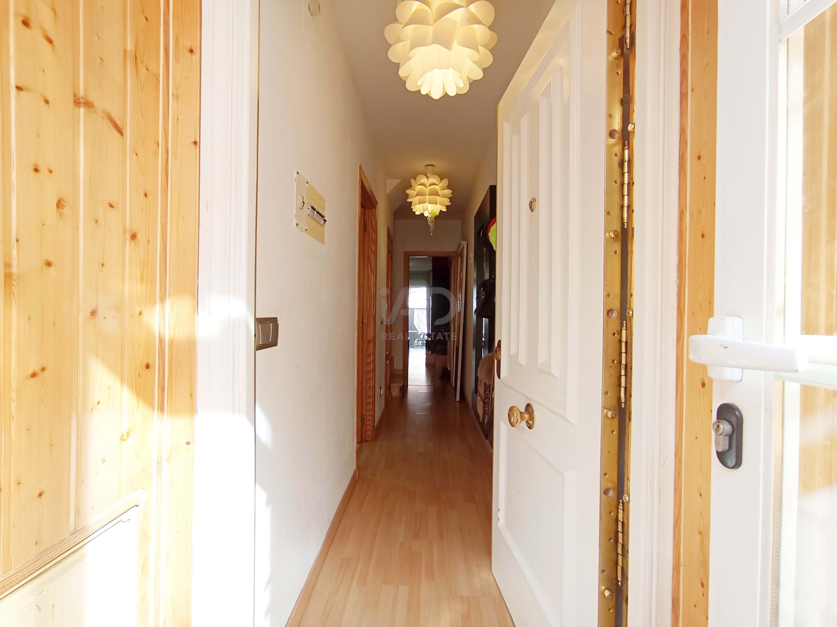 Building for sale in Meco