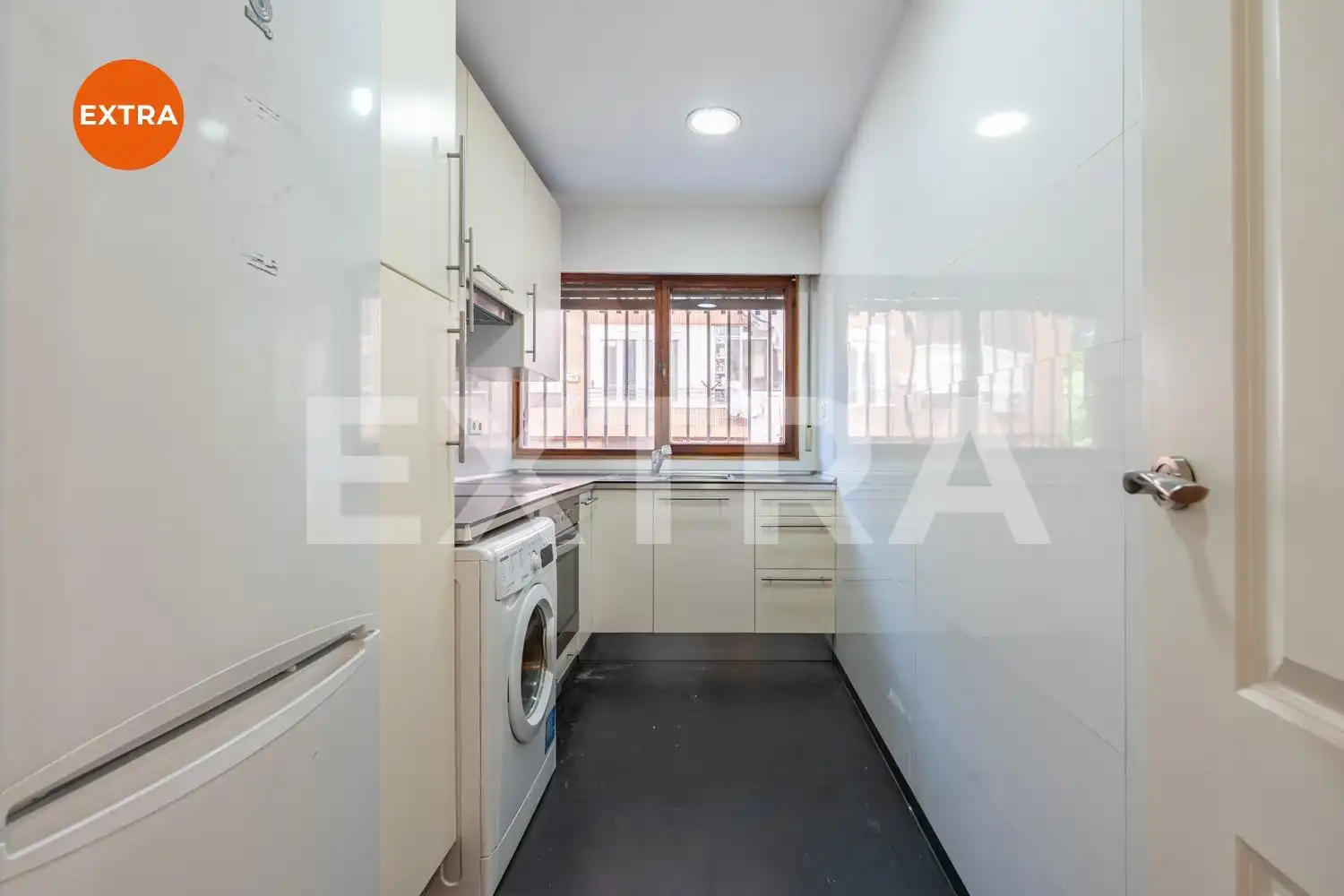 Cocina de Piso de alquiler en Madrid con Calefacción