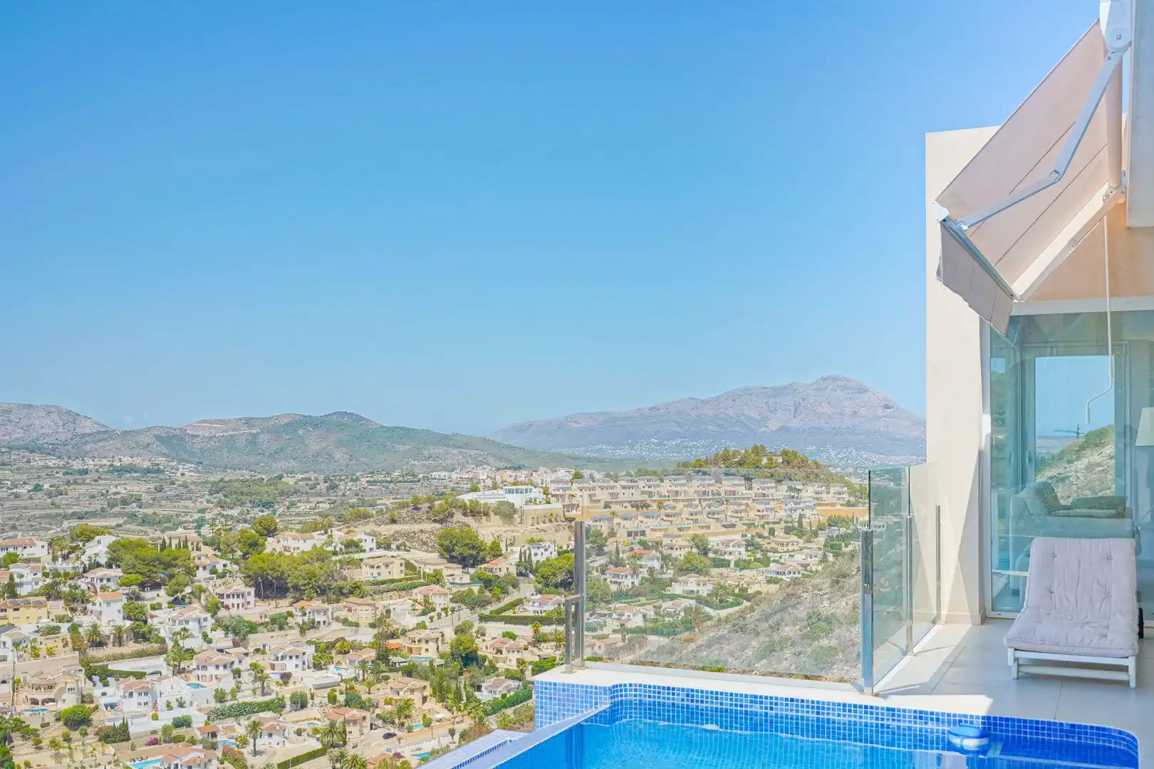 Villa con piscina in vendita a Cumbre del Sol, imagen 7