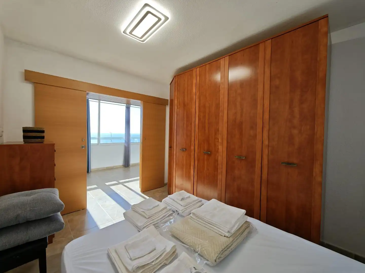 Habitación de Piso de alquiler en Elche / Elx con Amueblado y Piscina comunitaria