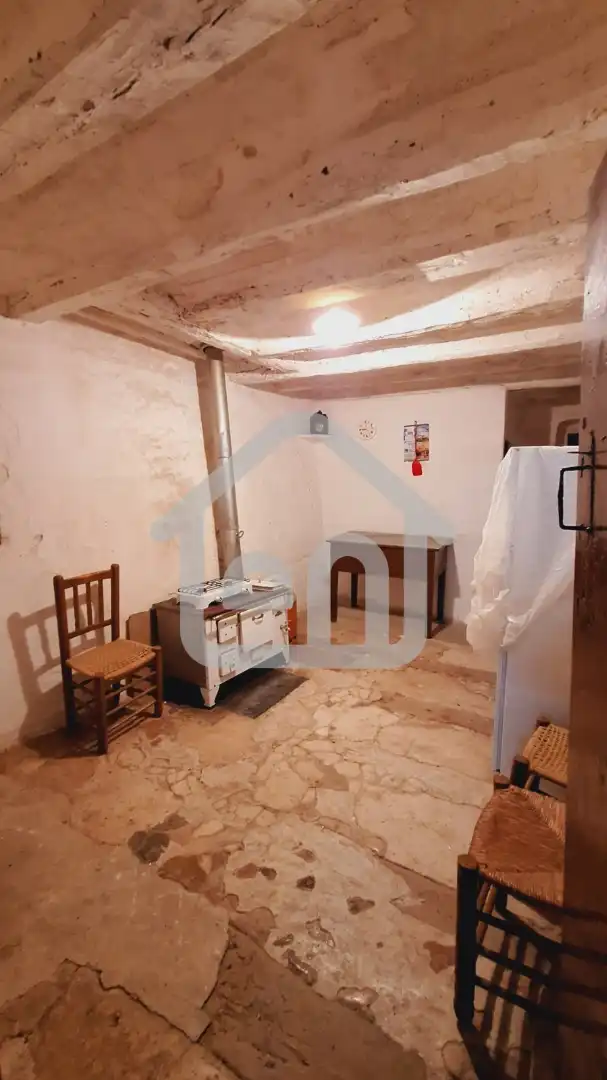 Houses for sale in Calle San Cristóbal, Cañada de Benatanduz