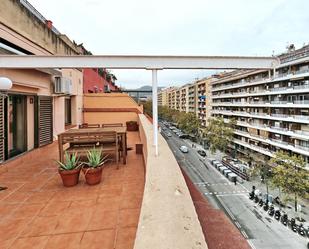 Vista exterior de Àtic en venda en  Barcelona Capital amb Aire condicionat, Calefacció i Parquet