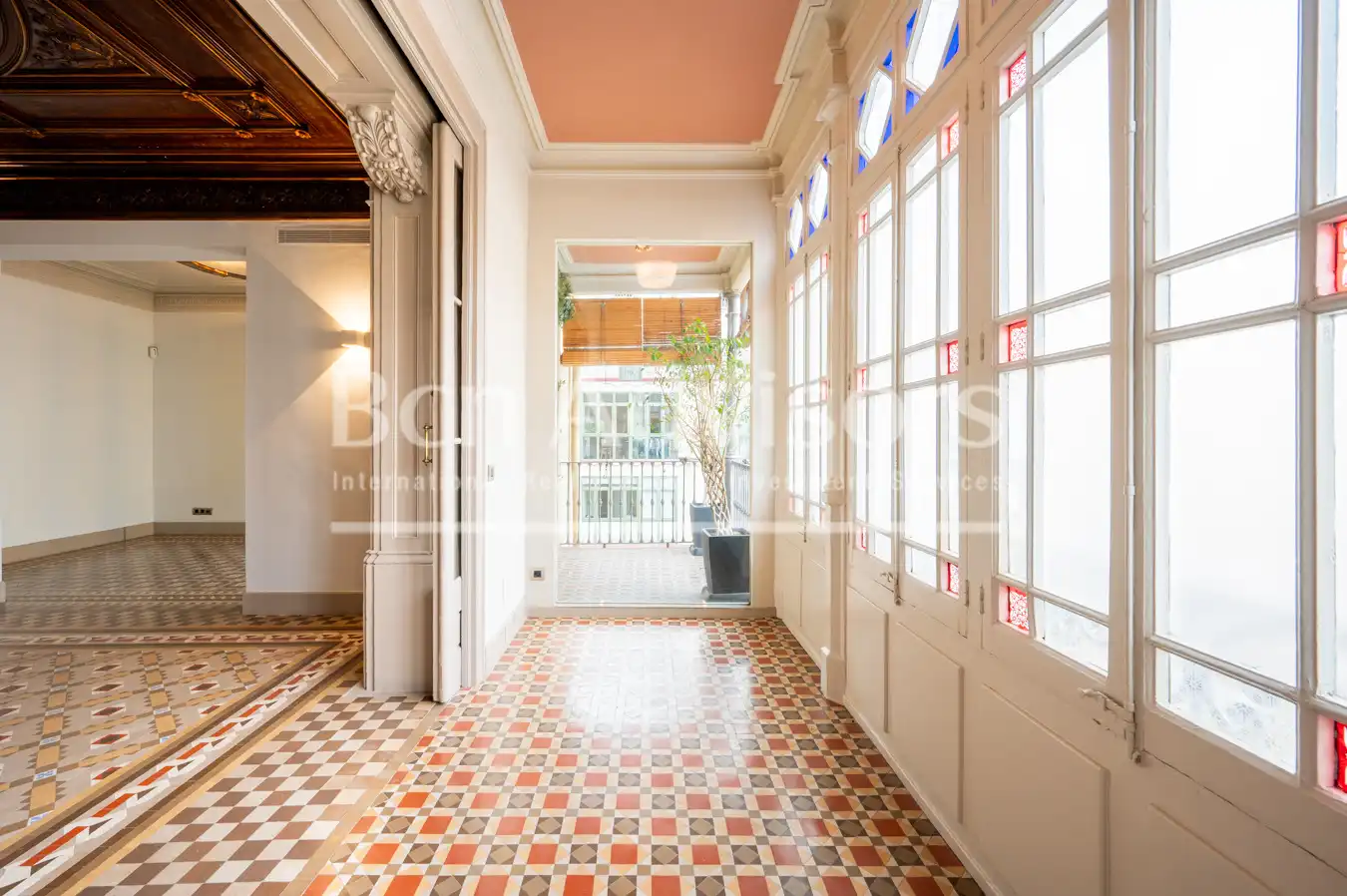 Appartamento con terrazza in vendita a Carrer del Consell de Cent, imagen 7
