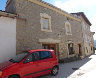 Exterior view of House or chalet for sale in Valle de Tobalina  with Heating and Furnished