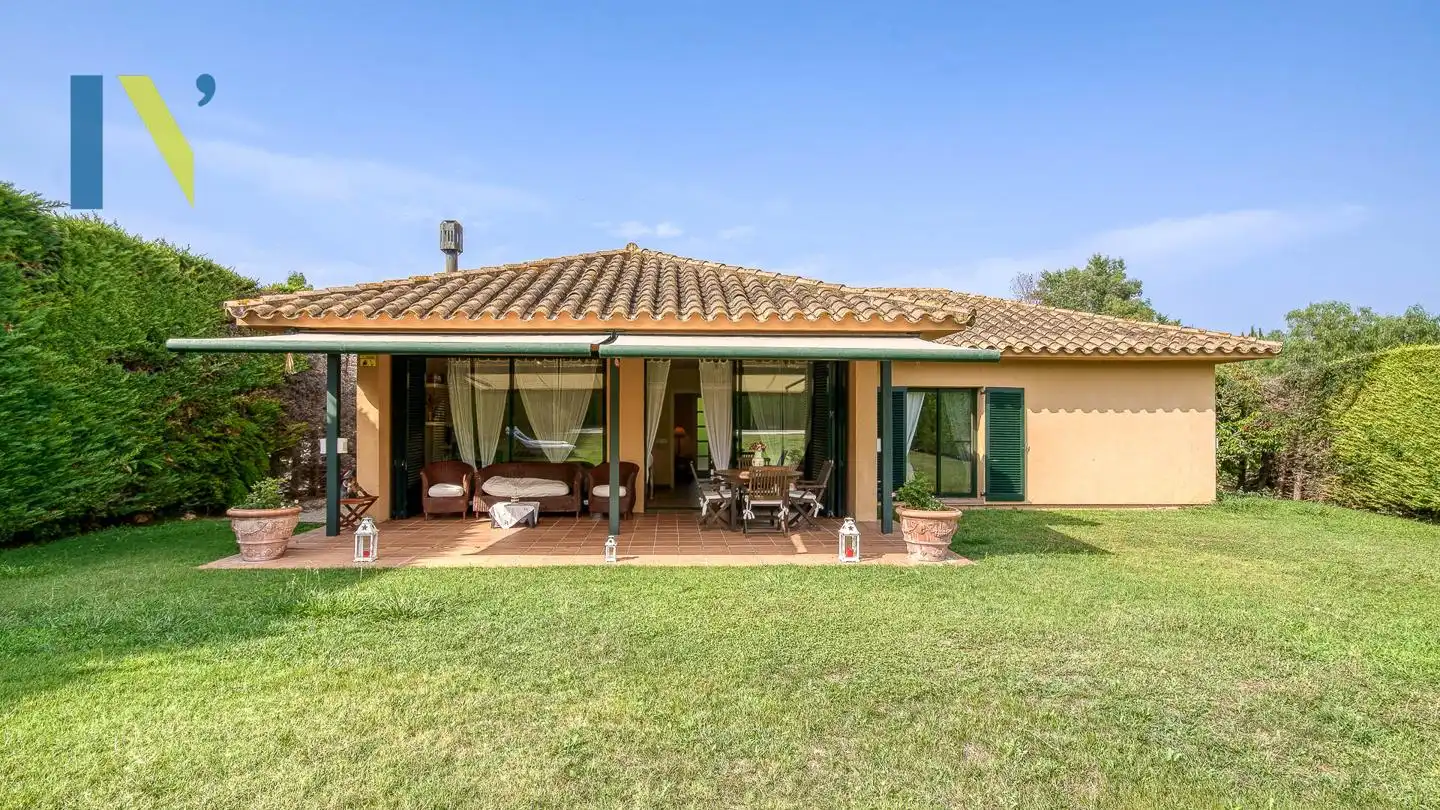 Casa amb piscina en venda a Avinguda Josep Maria de Ventos, imagen 12