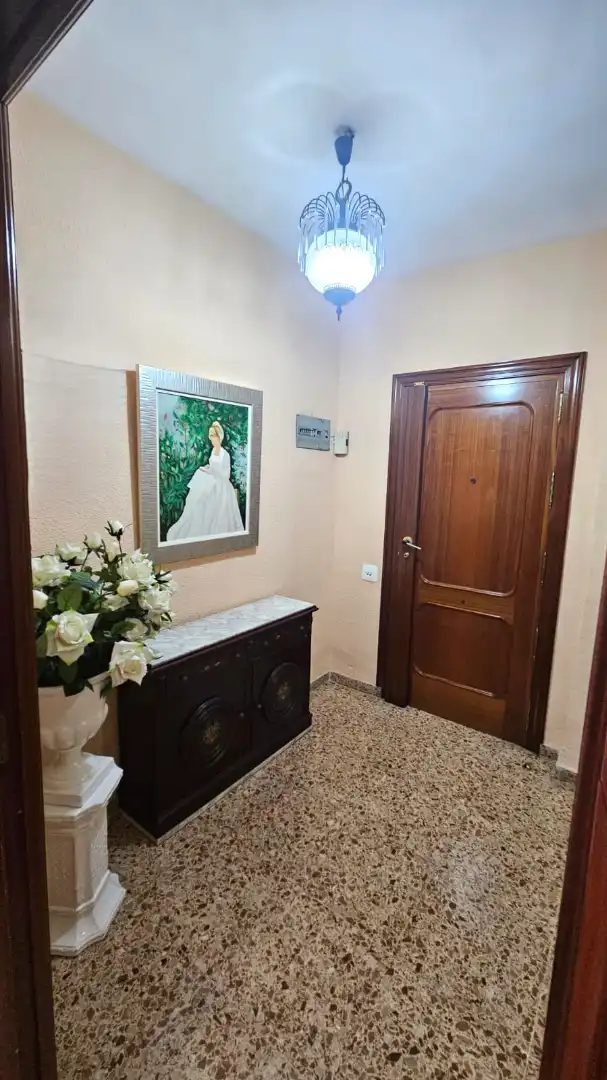 Flat for sale in Valencia  with Air Conditioner, Heating and Balcony