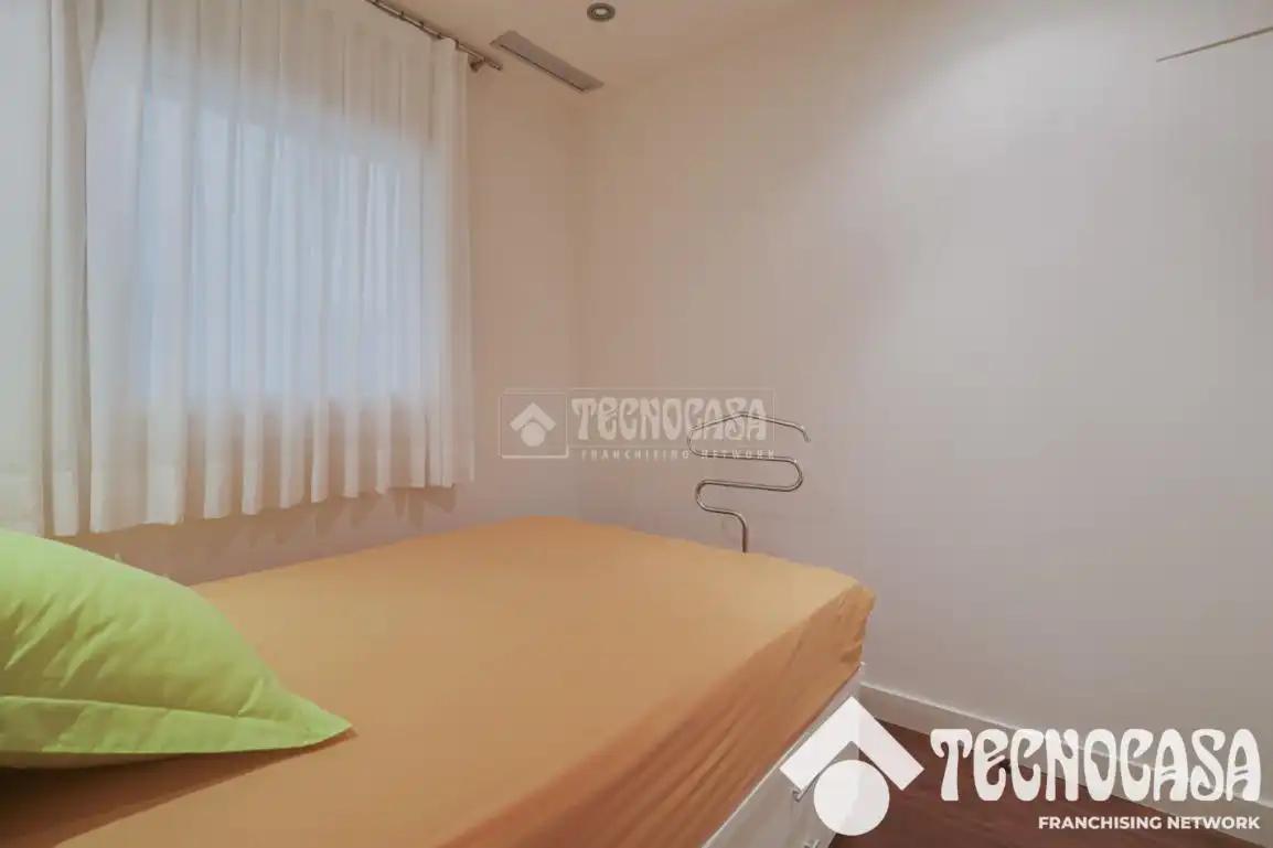 Habitación de Piso en venta en Barcelona con Aire acondicionado, Parquet y Terraza