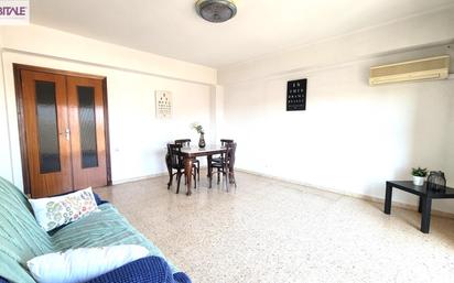 Living room of Flat for sale in  Valencia Capital  with Balcony
