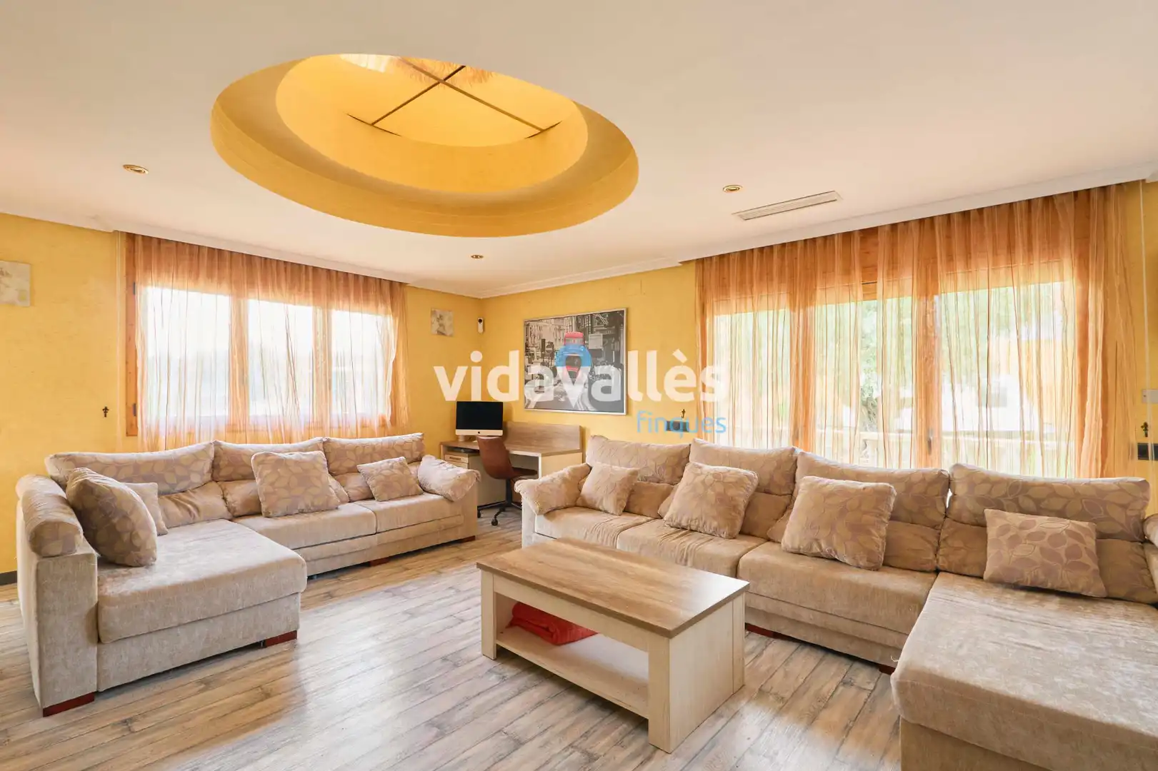 Sala de estar de Casa o chalet en venta en Sant Celoni con Aire acondicionado, Calefacción y Jardín privado