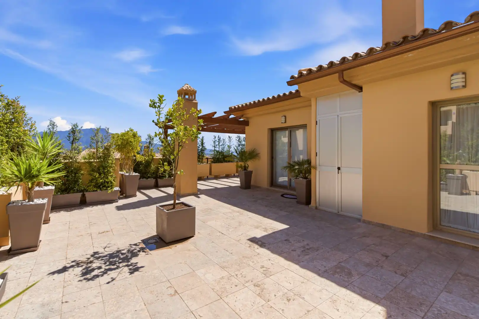 Penthouse with pool for sale in El Paraíso, imagen 19