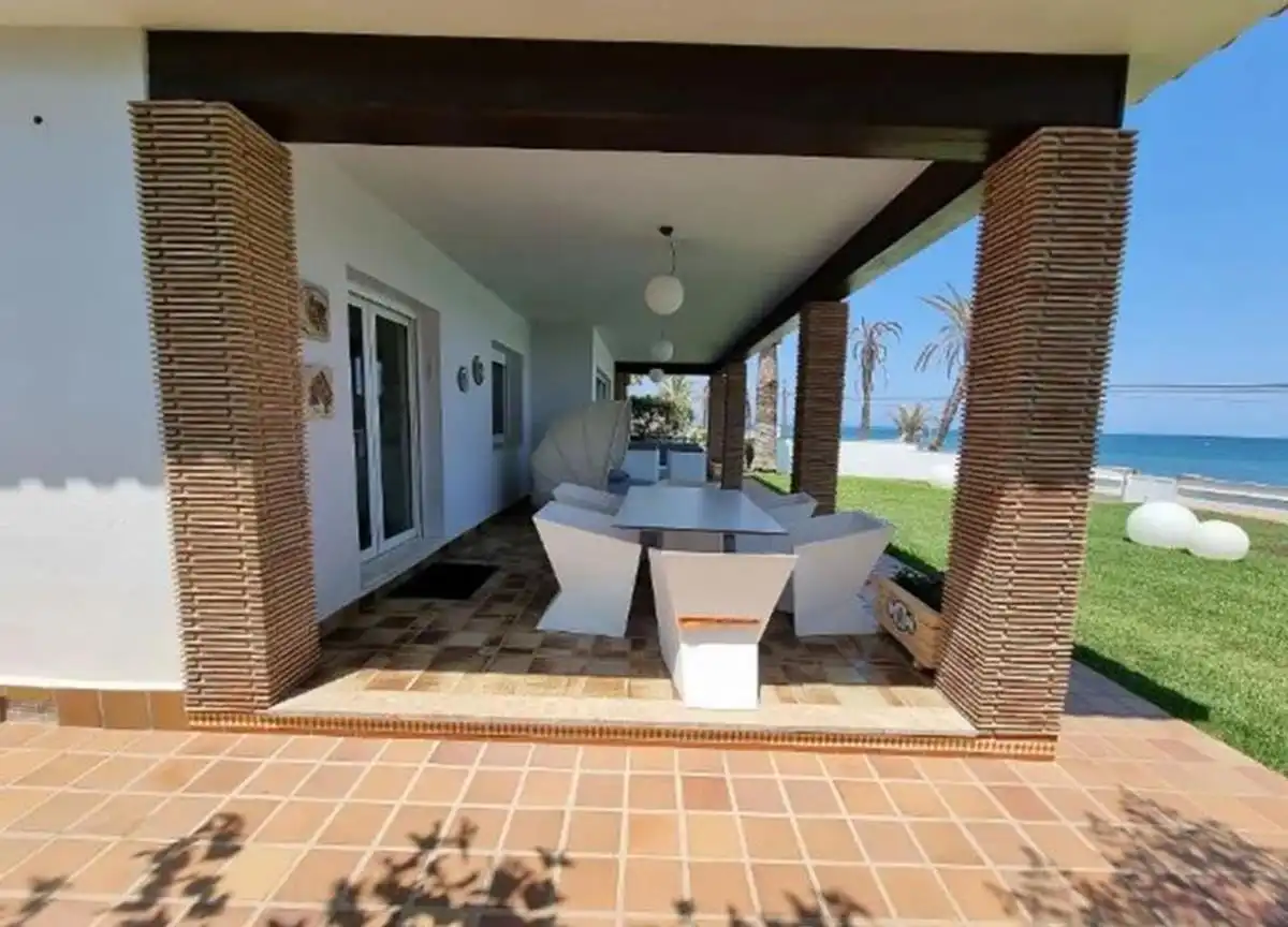 Casa o chalet en venta en Les Bassetes - El Marjal