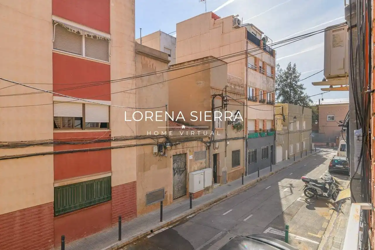 Vista exterior de Pis en venda en Viladecans amb Aire condicionat, Calefacció i Parquet