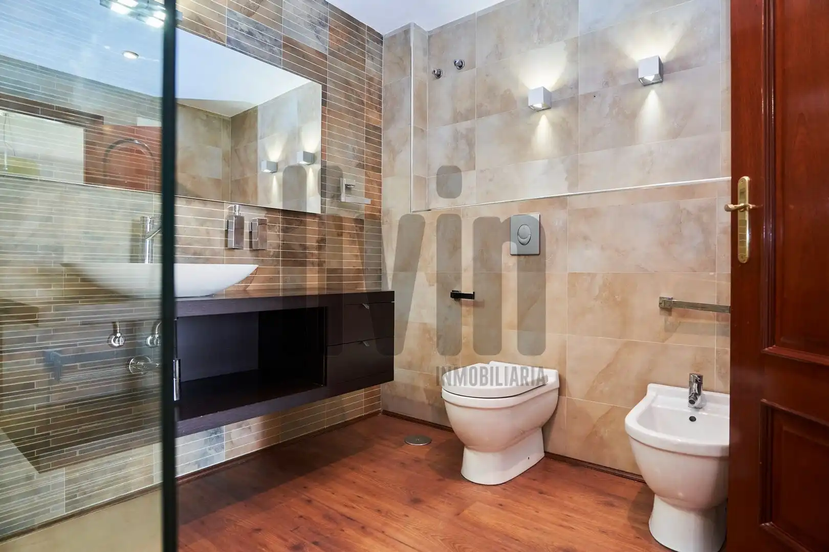 Bathroom of Houses for sale in Jaén  with Air Conditioner, Heating and Terrace