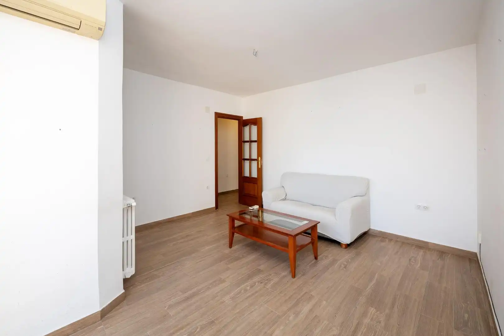 Sala de estar de Piso en venta en Granada con Aire acondicionado y Calefacción