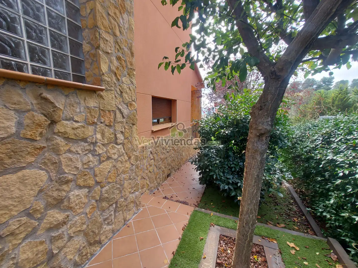 Jardí de Casa o xalet en venda en Corbera de Llobregat amb Aire condicionat, Calefacció i Jardí privat