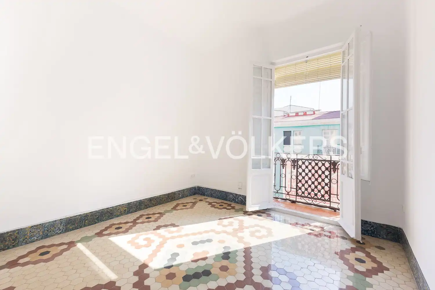Living room of Flat for rent in Valencia  with Air Conditioner, Heating and Balcony