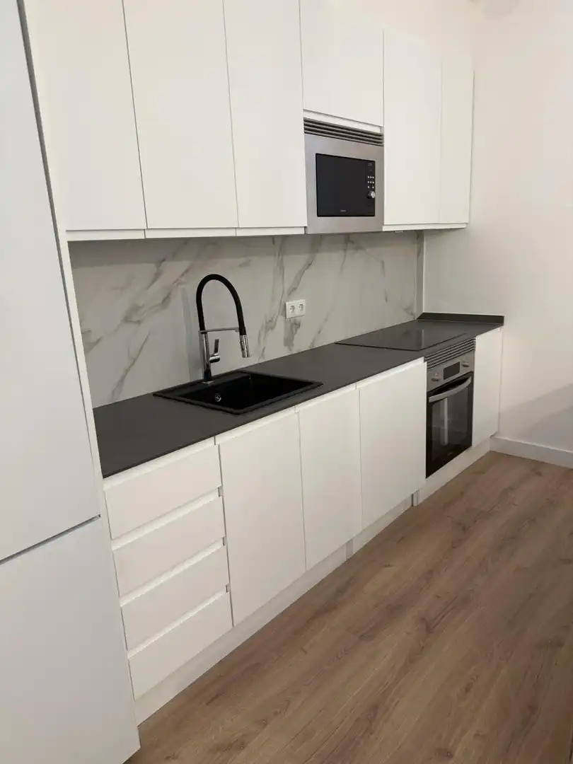 Kitchen of Flat for sale in Terrassa  with Air Conditioner, Parquet flooring and Furnished