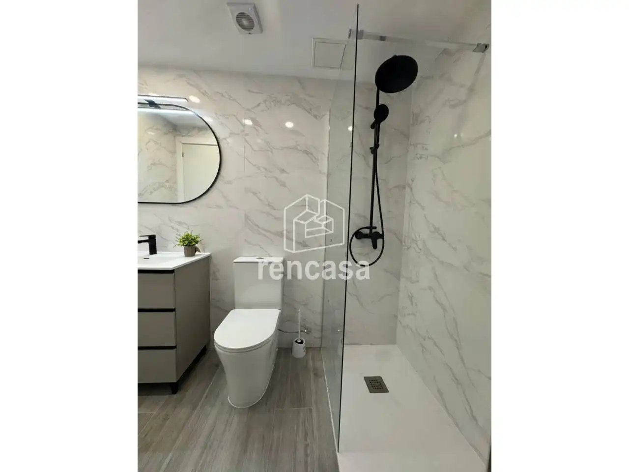 Bathroom of Flat for sale in Cambrils  with Air Conditioner, Heating and Furnished