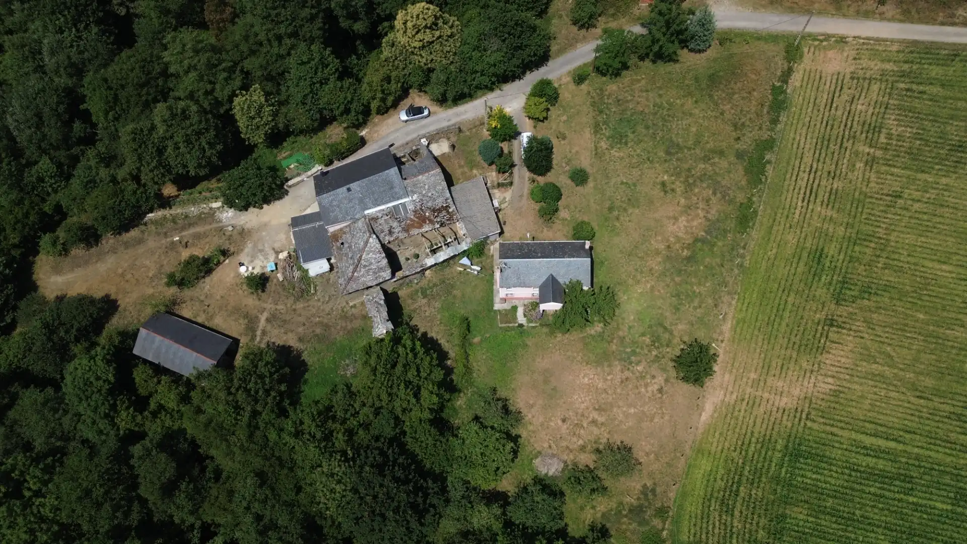 Country house zum Verkauf in Trabada mit Heizung, Privatgarten und Terrasse
