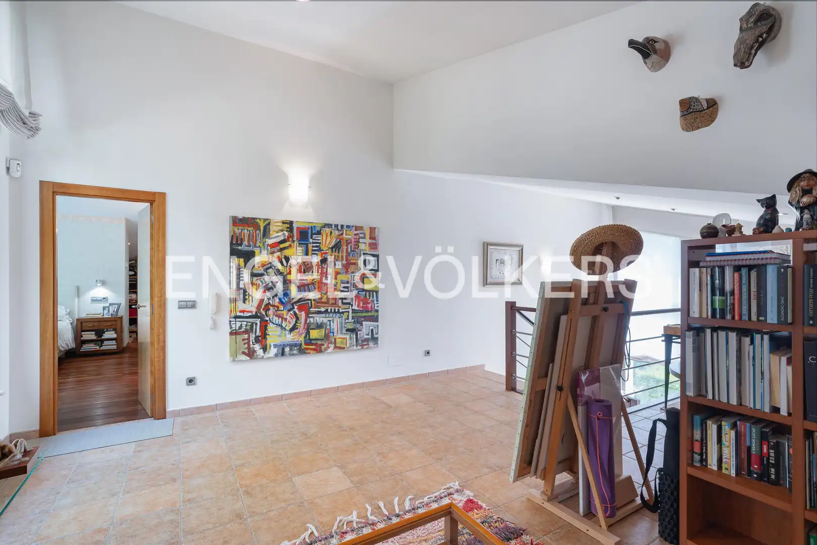Sala d'estar de Casa o xalet en venda en Oleiros amb Calefacció, Jardí privat i Terrassa