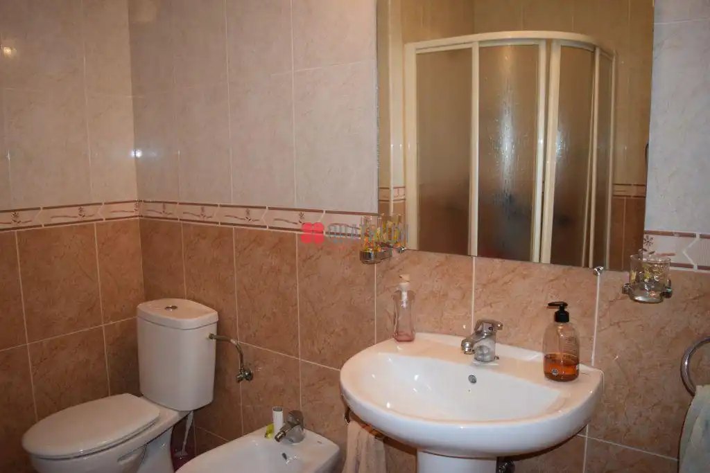 Baño de Piso en venta en Santiago de Compostela  con Trastero
